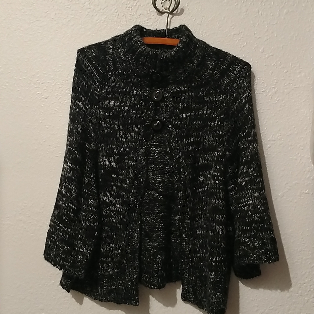 Vintage Susie. Size-Small. Sweater/shawl.